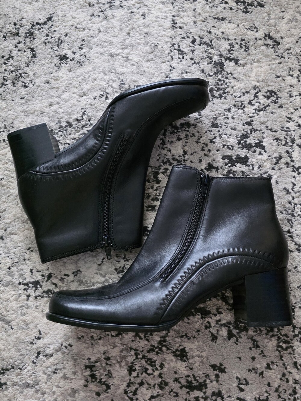 Y2k Leather Block Heel Square Toe Boots Black Womens 9.5 St John Bay Gothic Chic